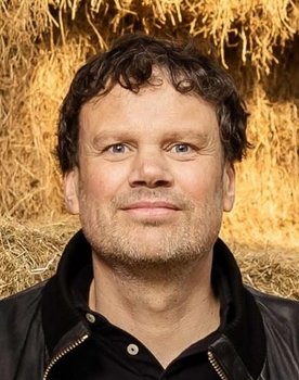 Gertjan van Harten as 