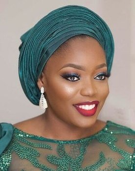 Aiyeola Bisola as Ngozi