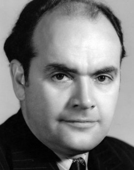 Rhys Williams as Inspector McGraw