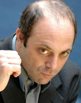 Steve Moramarco as Steve Moramarco