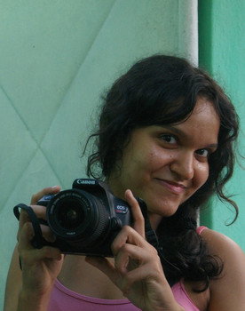 Ana Júlia Ferraz as 