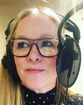 Larissa Murray as AZ / Ms. Mimi (voice)
