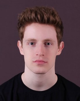 Gabriel Maier as Homem