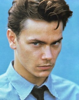 River Phoenix Photo