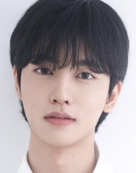 Chae Jong-hyeok as Kim Min-jun