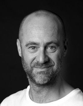 Joris De Beul as Stef Claes