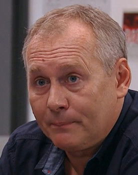 Radovan Vaculík as Hugo (voice)