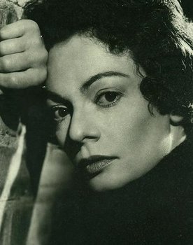 Sheila Burrell Photo