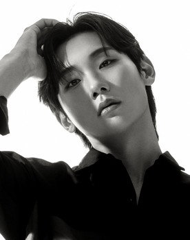 진성현 as Lee Sin-ui