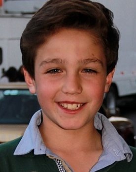 José Pablo Alanís as Guilherme "Guille" Lascuráin Diez