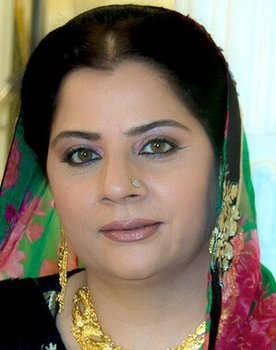 Alka Kaushal as Fancy Aunty