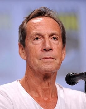 Jonathan Hyde