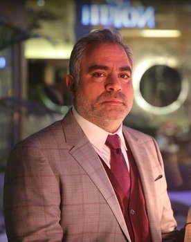 Mohamed Shaheen as 