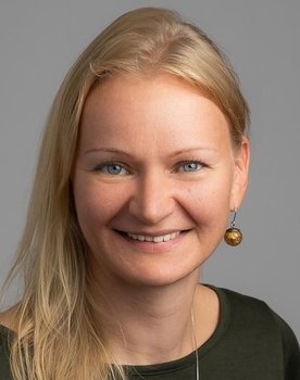 Kadi Kivilo as Self