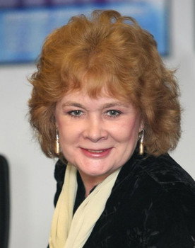 Lyudmila Nilskaya as Selena