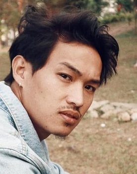 Handiong Kapuno as Rey