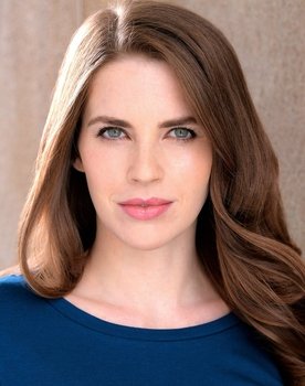 Jean Louise O'Sullivan as Lisa