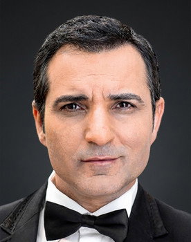 Rafet El Roman as Adem