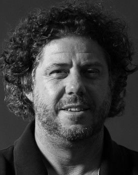 Jac Williams as Mary's Father