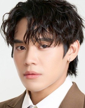 Anupart Luangsodsai as Arthit