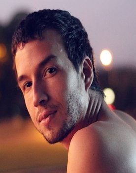 Thiago Cazado Photo