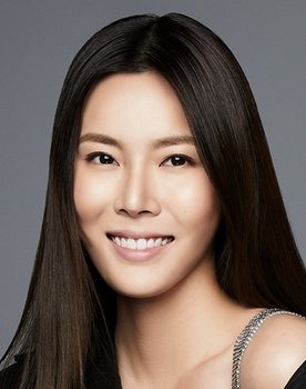 Carrie Wong