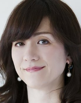 Nonomura Yukiko as Kasumida Kazue