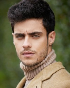 Filipe Zelenka as Bigtá