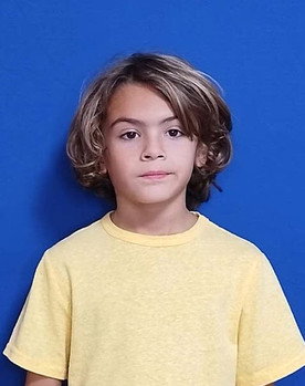 Jaydn Vargas as Luke Gresham