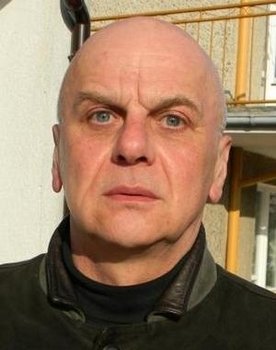 Obcy musi fruwać