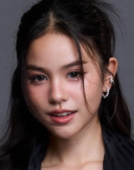 ปวราลักษณ์ เหลืองลักษณ์