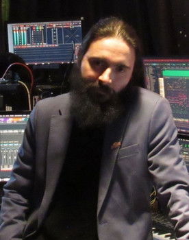 Fernando Cañedo as Senhor Gatinho