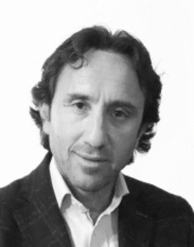 Giorgos Georgiou as Alexis (Giorgis)