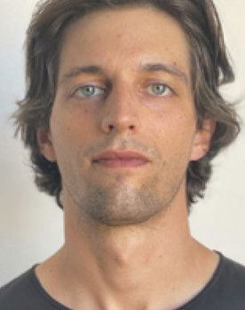 Giovanni Rudello as Soldato Massimo