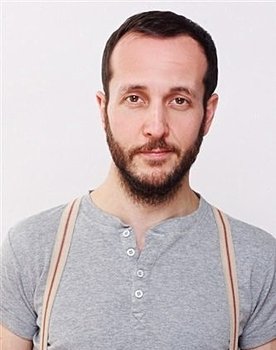 Julien Ratel as 