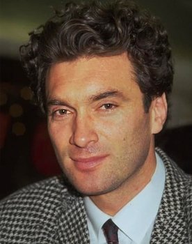 Tarık Tarcan