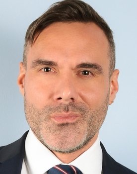 Manuel Skye