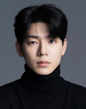 Bae Hyeon-seong as Nam Jae-yeob