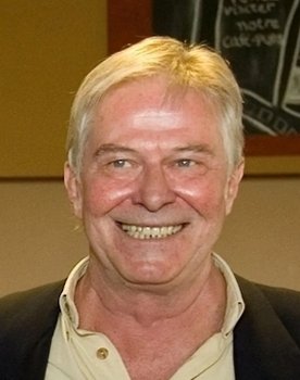 Hubert Gagnon as François