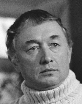 Murad Kazhlayev as Self