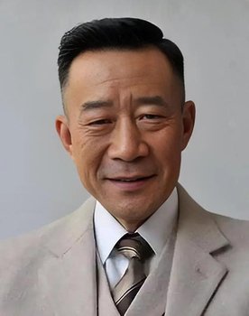 李雪健