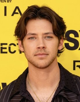 Matt Cornett as Zach
