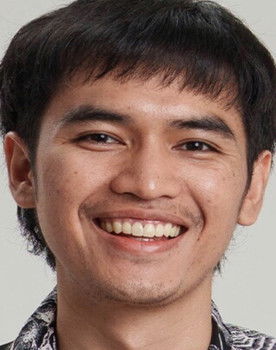 Phuwasit Ananbhornsiri as Thoop