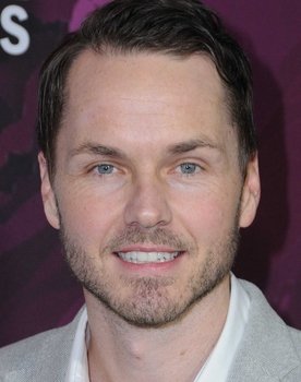 Paul Campbell as Ryan Beckett