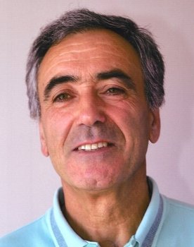 Luis Santos as Pai da Maria