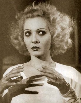 Doris Wells
