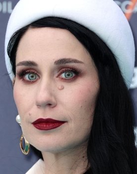 Konstrakta as Konstrakta