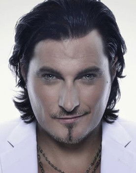 Christian Farla as Meester Wapiti