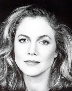Kathleen Turner Photo