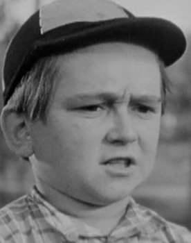 Kendall McComas as Stinky Davis